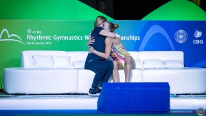 app f ribbon raffaeli sofia ita sfe07168 copia simone ferraro ph